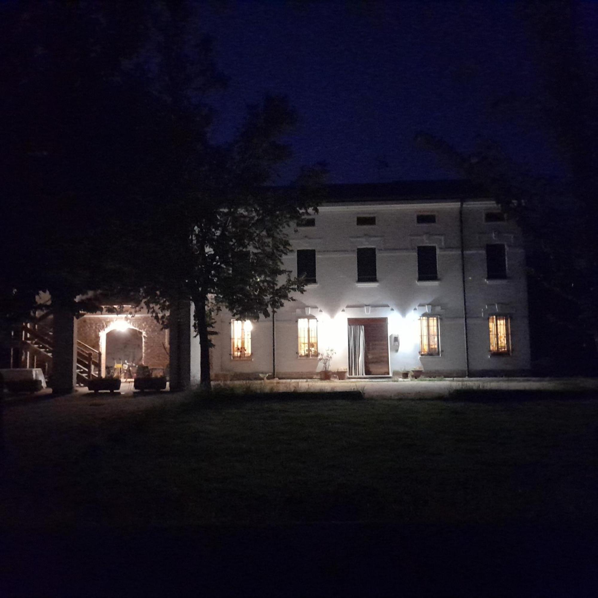 B&B Casa Pascolone Pegognaga Exterior photo